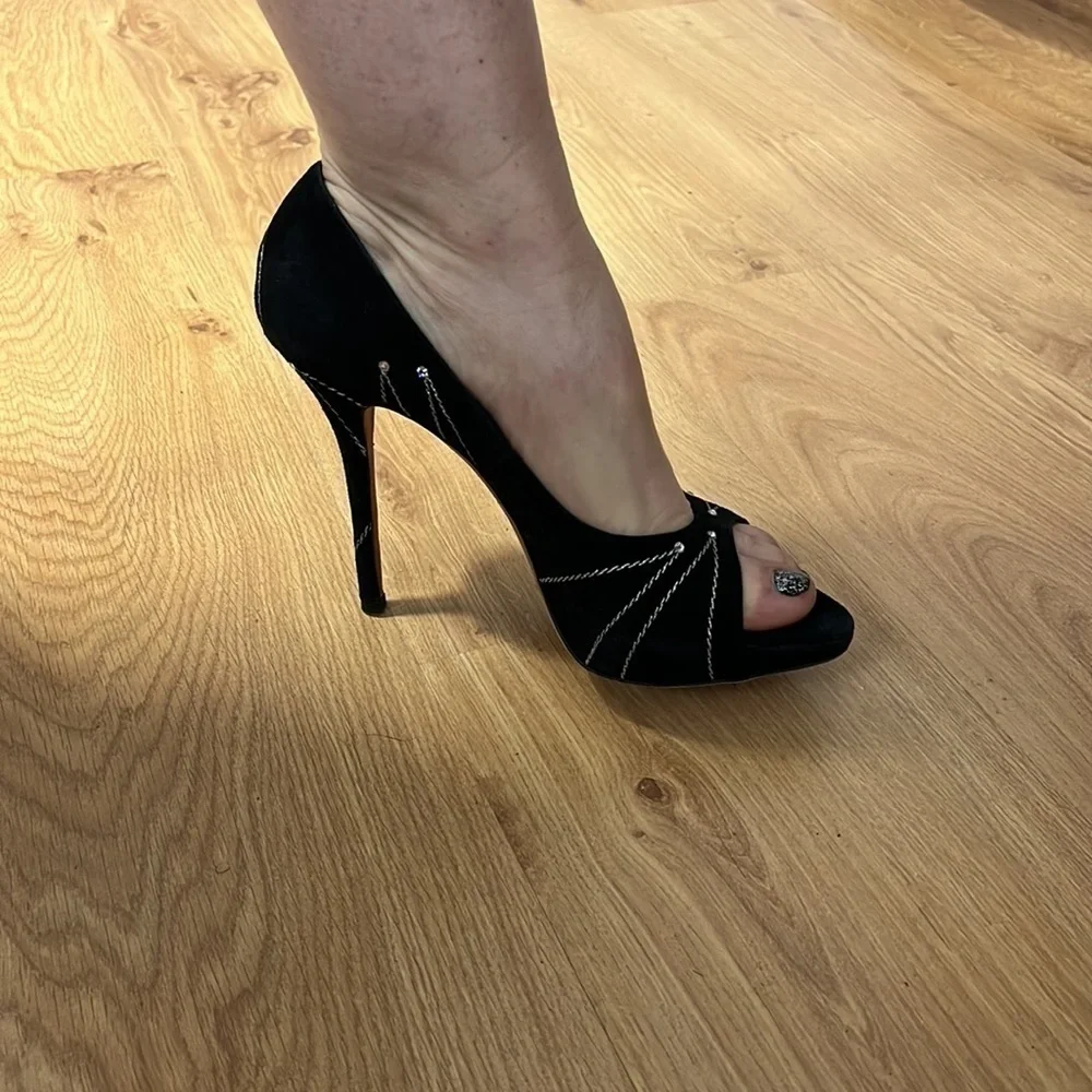 Dior Sz 39.5 Suede Embroidered Folles Peep Toe Pumps Heels